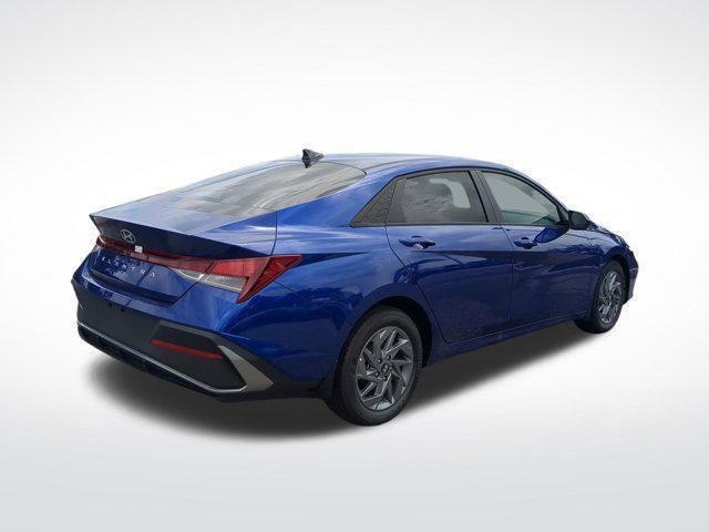 new 2025 Hyundai Elantra car, priced at $22,965