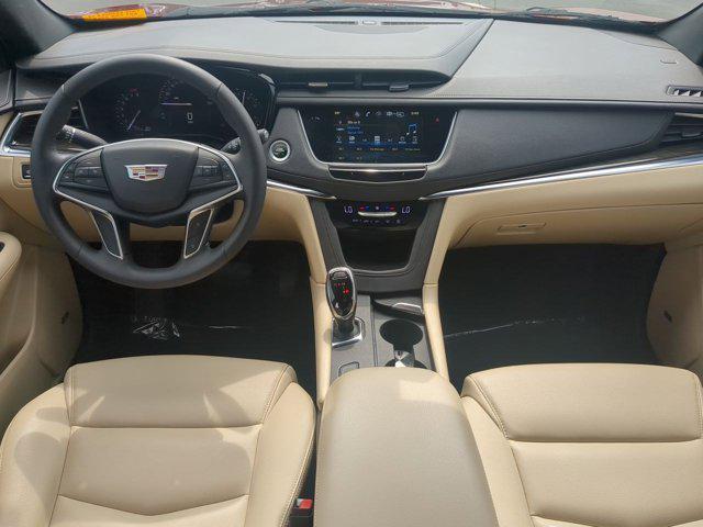 used 2018 Cadillac XT5 car, priced at $21,495
