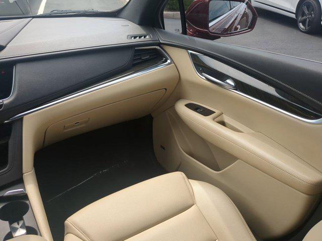 used 2018 Cadillac XT5 car, priced at $21,495