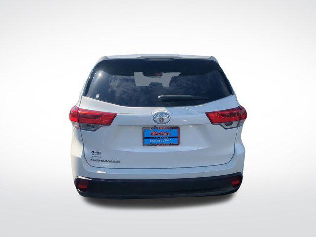 used 2019 Toyota Highlander car, priced at $22,980