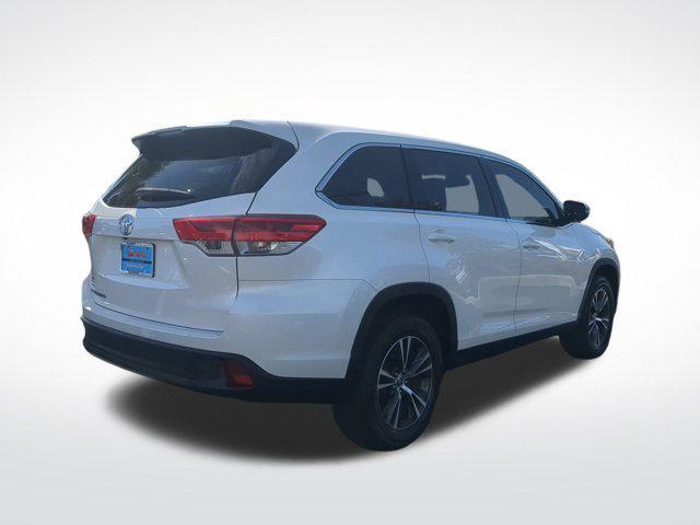 used 2019 Toyota Highlander car, priced at $22,980