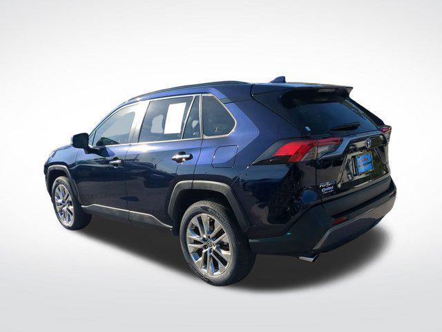 used 2020 Toyota RAV4 car, priced at $27,125