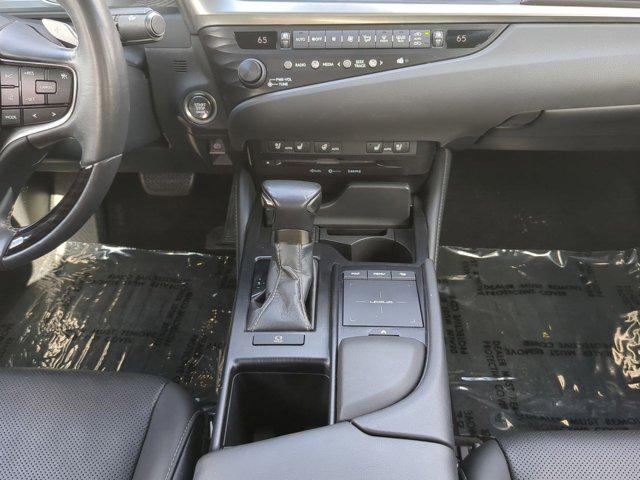 used 2020 Lexus ES 350 car, priced at $27,981