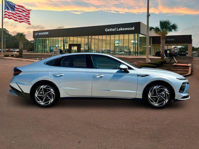 new 2024 Hyundai Sonata car, priced at $28,632