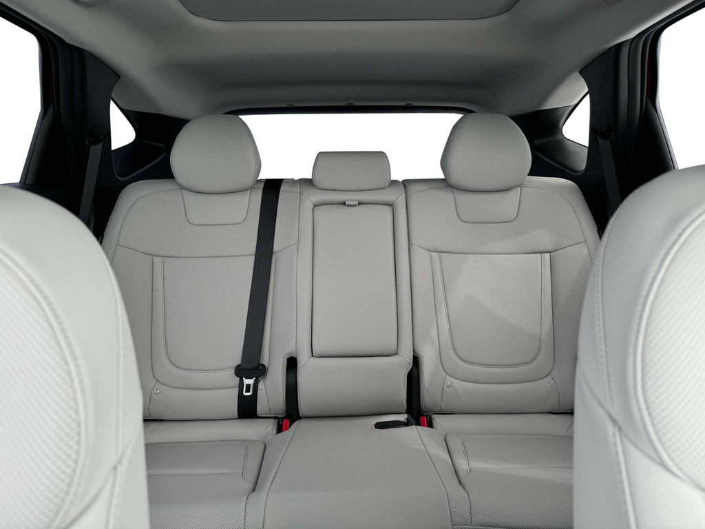 new 2025 Hyundai TUCSON Hybrid car, priced at $36,212