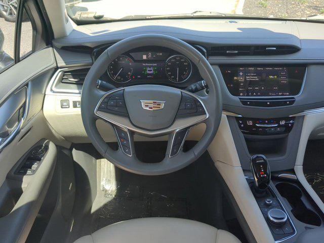 used 2021 Cadillac XT5 car, priced at $30,750