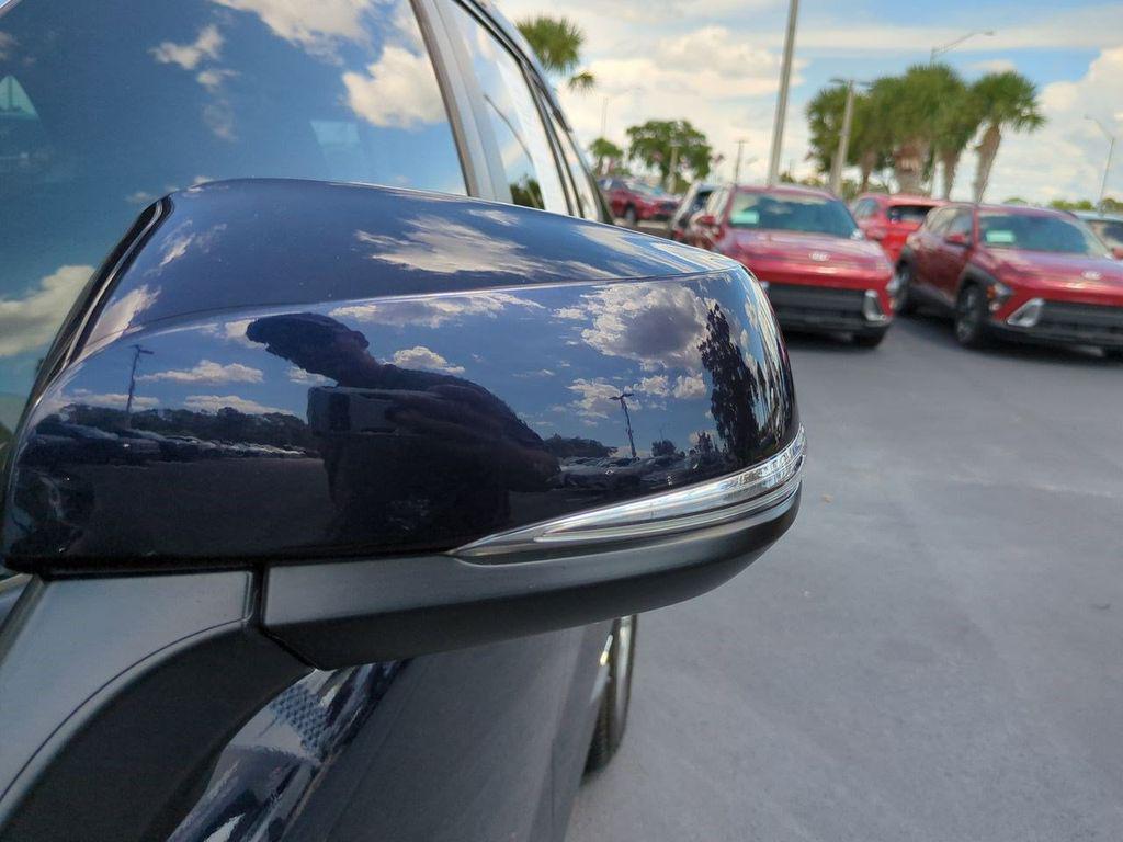 used 2021 Toyota RAV4 Hybrid car, priced at $23,994