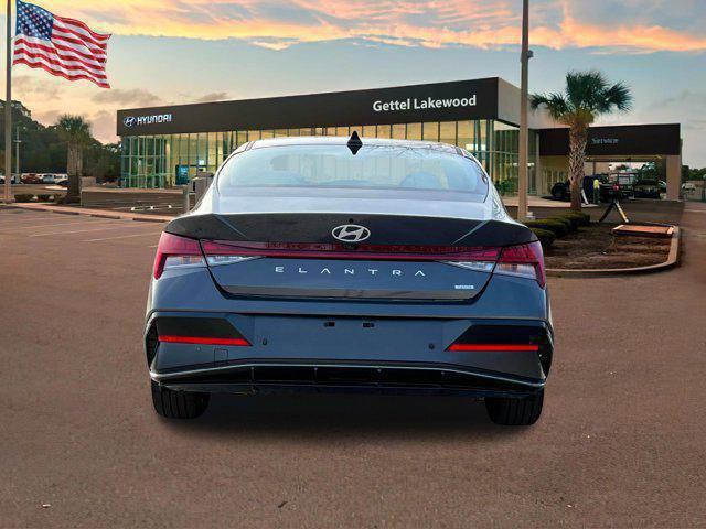 new 2024 Hyundai Elantra car, priced at $28,362