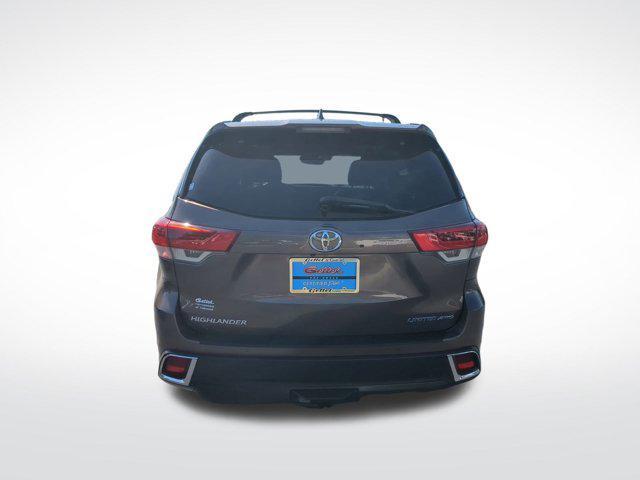 used 2018 Toyota Highlander car, priced at $26,691
