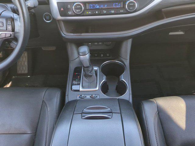 used 2018 Toyota Highlander car, priced at $26,691