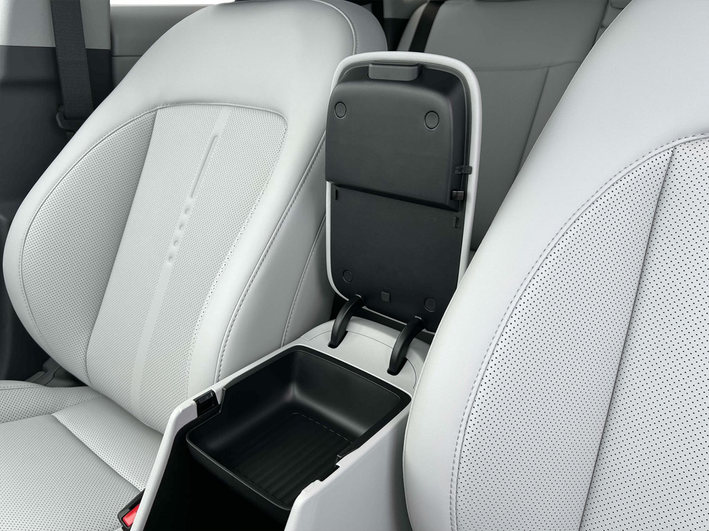 new 2025 Hyundai Kona car, priced at $31,216