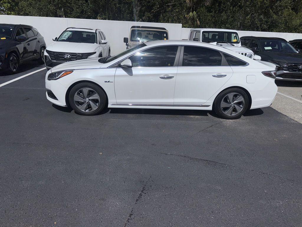 used 2017 Hyundai Sonata Hybrid car, priced at $14,582