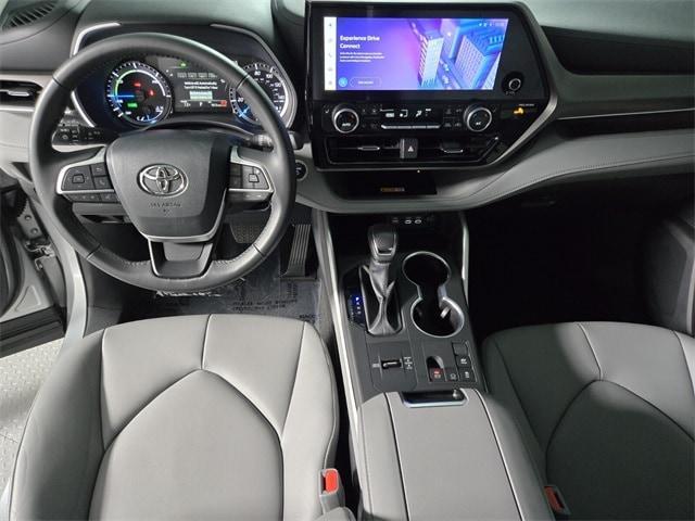 used 2024 Toyota Highlander Hybrid car, priced at $44,090