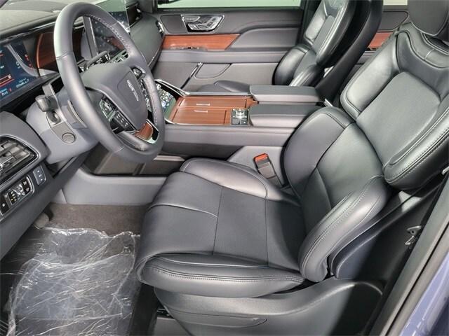 new 2023 Lincoln Navigator car, priced at $75,905