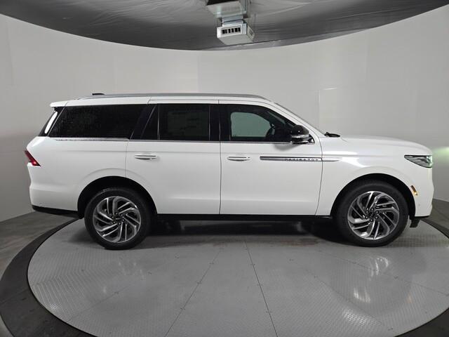 new 2025 Lincoln Navigator car, priced at $103,340
