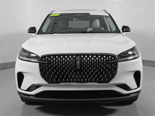 used 2025 Lincoln Aviator car, priced at $68,148