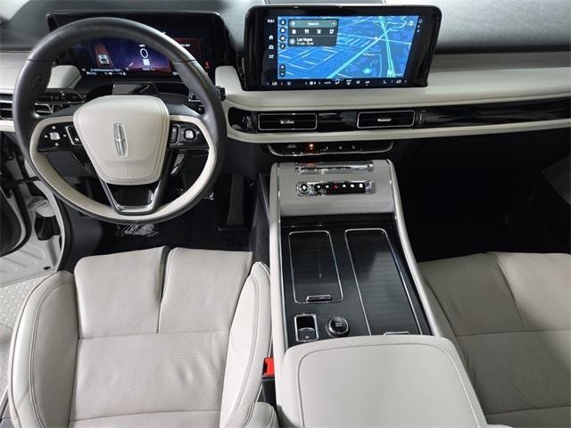 used 2025 Lincoln Aviator car, priced at $68,148