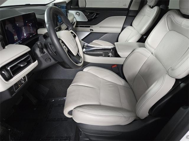 used 2025 Lincoln Aviator car, priced at $68,148