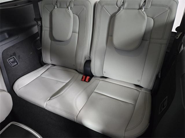 used 2025 Lincoln Aviator car, priced at $68,148