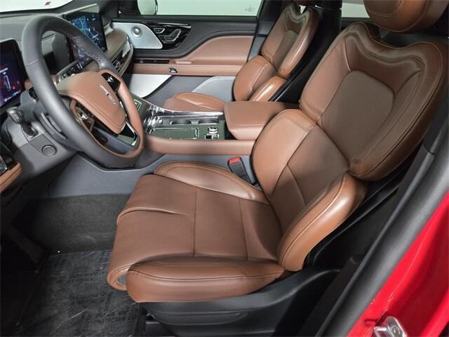 new 2025 Lincoln Aviator car, priced at $80,409