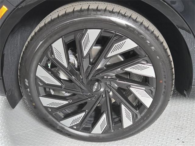 new 2026 Lincoln Nautilus car, priced at $73,045