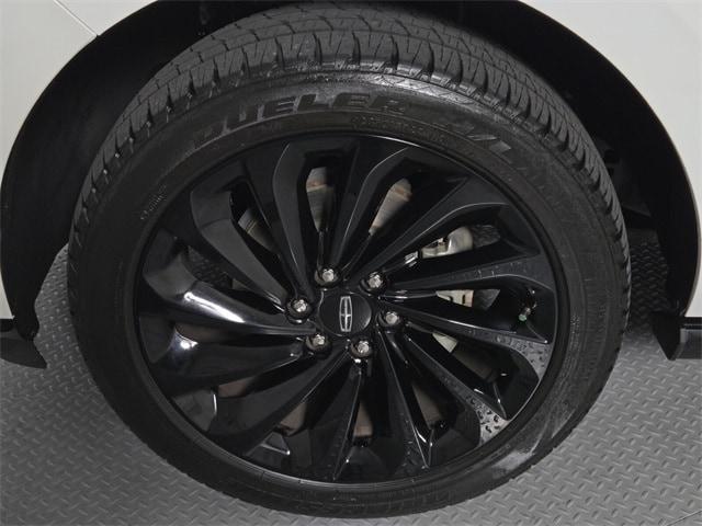 used 2021 Lincoln Navigator car, priced at $38,984