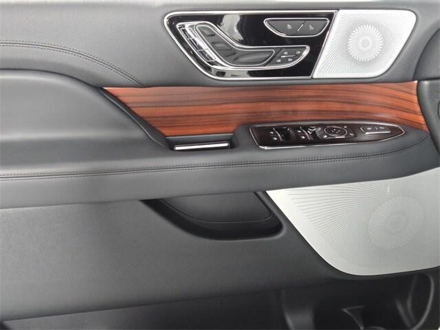 new 2024 Lincoln Navigator L car, priced at $101,118
