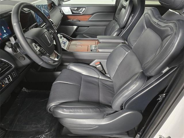 new 2024 Lincoln Navigator L car, priced at $97,851