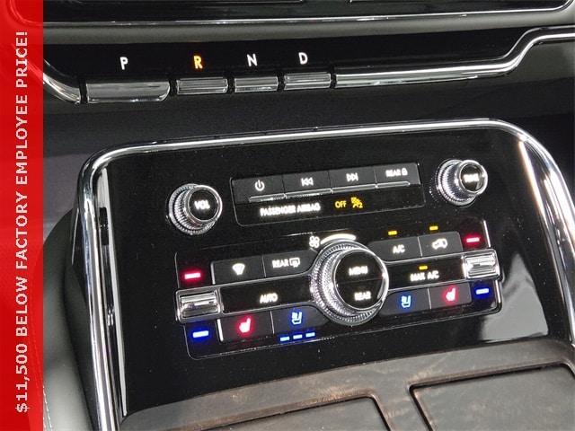 new 2024 Lincoln Navigator L car, priced at $106,743