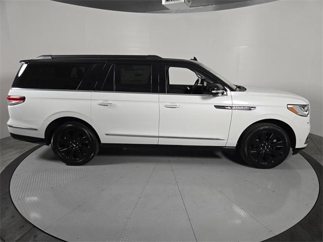 new 2024 Lincoln Navigator L car, priced at $109,135
