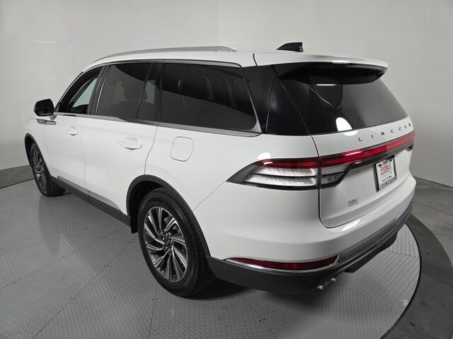 new 2025 Lincoln Aviator car, priced at $61,275