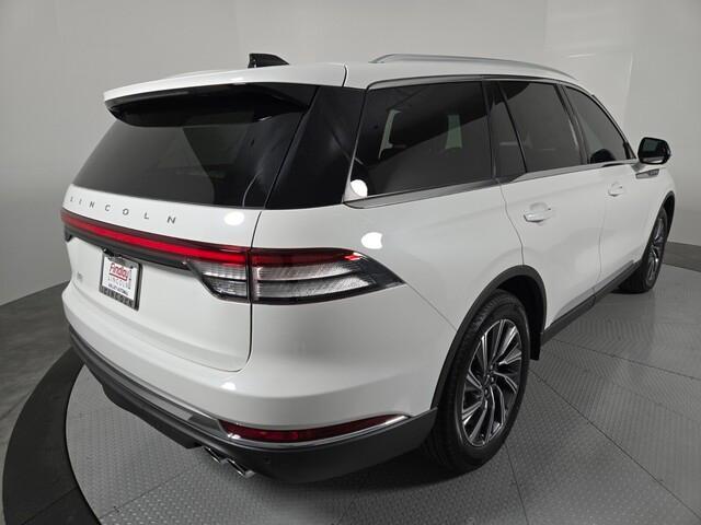 new 2025 Lincoln Aviator car, priced at $61,275