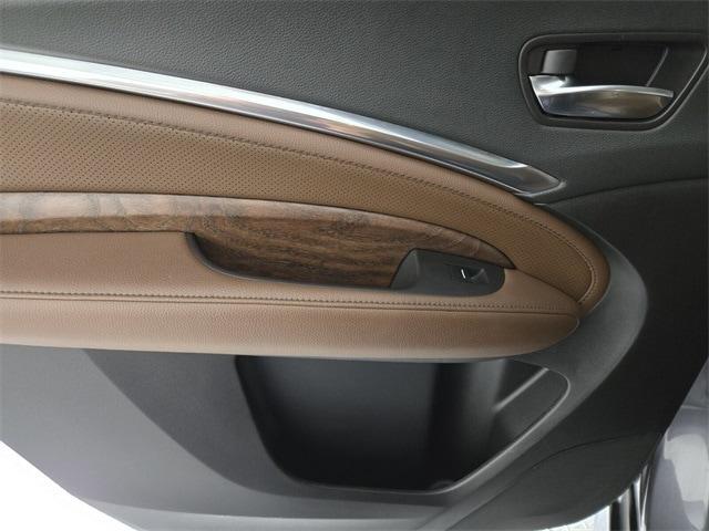 used 2019 Acura MDX car, priced at $23,282