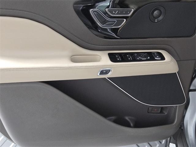 used 2023 Lincoln Aviator car, priced at $49,984