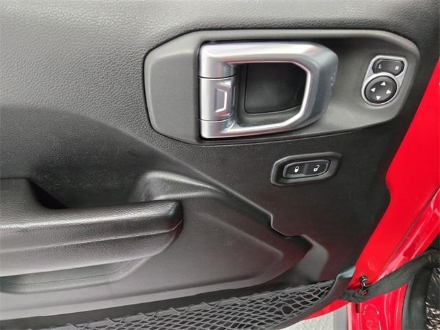 used 2020 Jeep Gladiator car, priced at $29,484