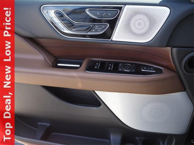 new 2023 Lincoln Navigator car, priced at $82,915