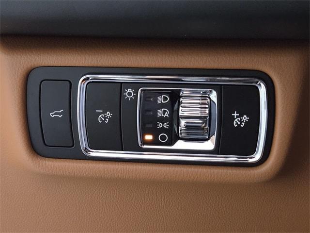 new 2025 Lincoln Aviator car, priced at $87,668