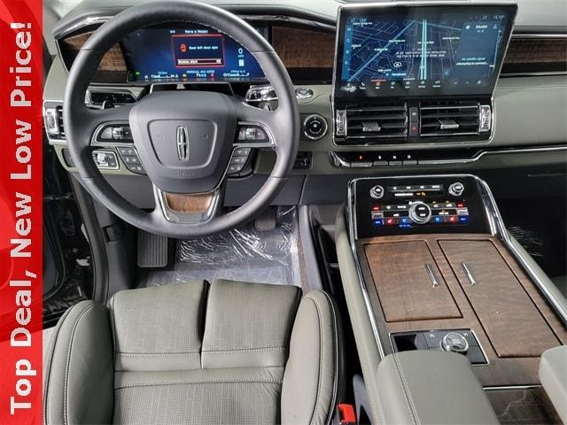 new 2023 Lincoln Navigator car, priced at $89,655