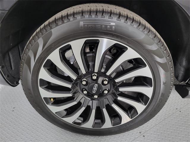 used 2023 Lincoln Navigator car, priced at $79,984