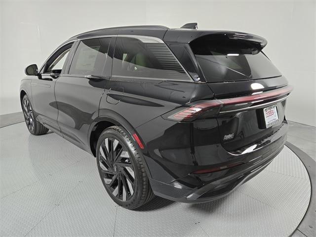 new 2025 Lincoln Nautilus car, priced at $78,645
