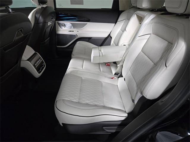 new 2025 Lincoln Nautilus car, priced at $78,645