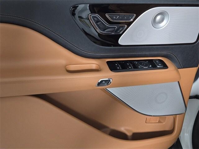 new 2025 Lincoln Aviator car, priced at $81,864
