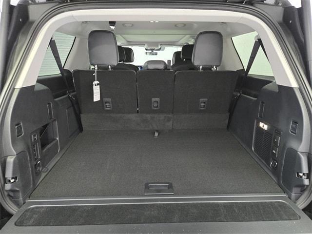 new 2025 Lincoln Navigator L car, priced at $109,325