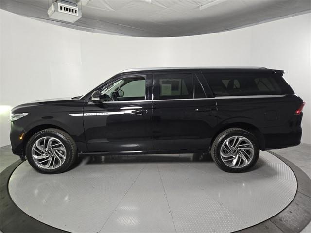 new 2025 Lincoln Navigator L car, priced at $109,325