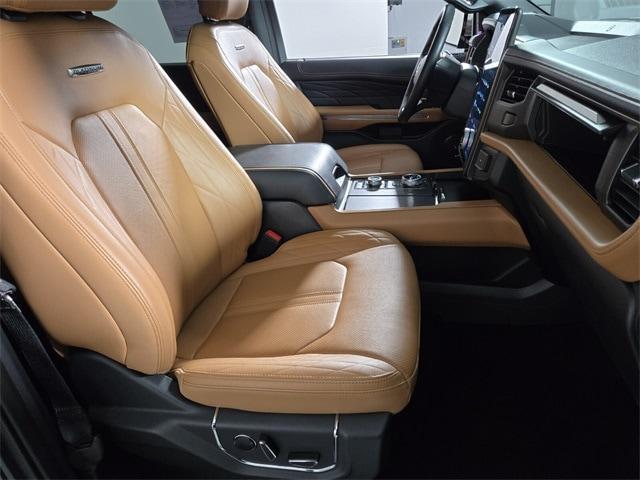 used 2023 Ford Expedition car, priced at $59,984