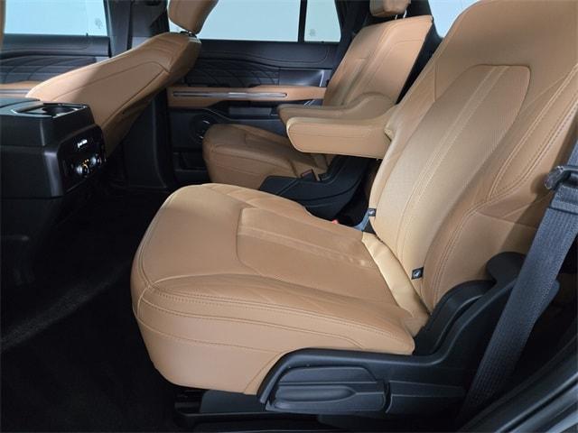 used 2023 Ford Expedition car, priced at $59,984