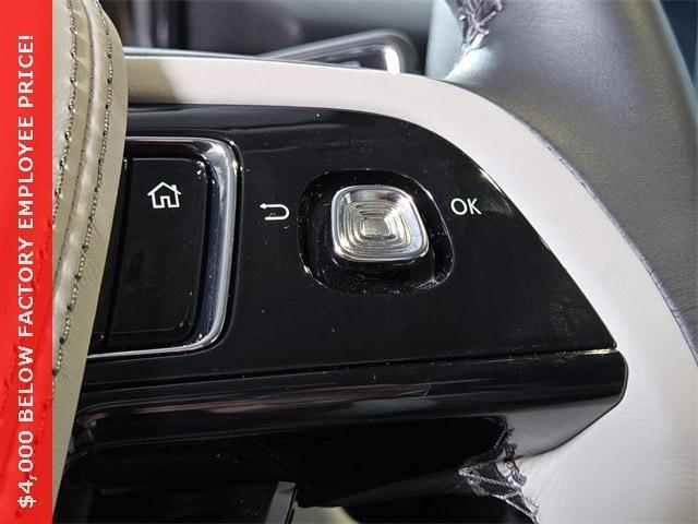 new 2025 Lincoln Aviator car, priced at $73,455