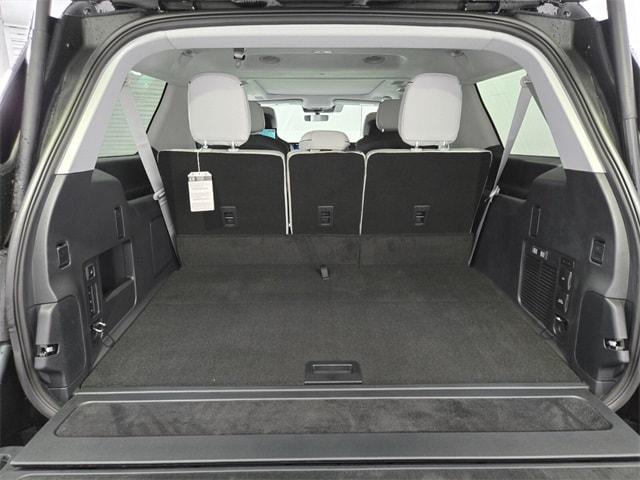 new 2025 Lincoln Navigator L car, priced at $126,610