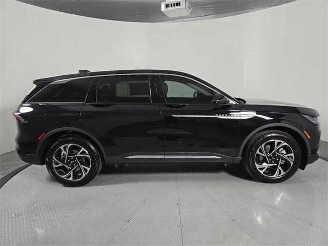 new 2026 Lincoln Nautilus car, priced at $55,925