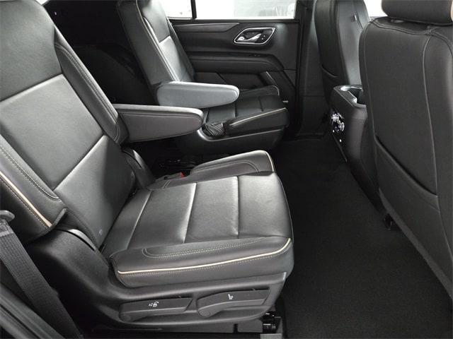 used 2024 GMC Yukon car, priced at $56,571